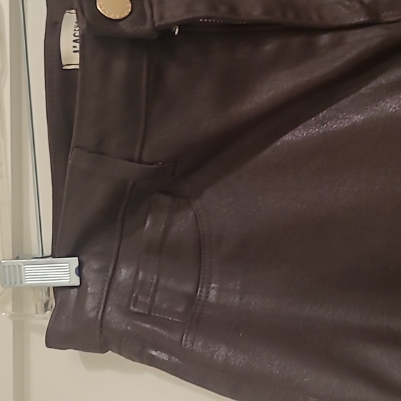 Woman's Pants/Jeans - Picture 2 of 5